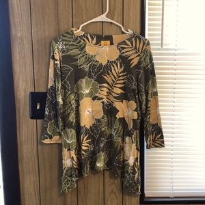 3/4 sleeve floral print top